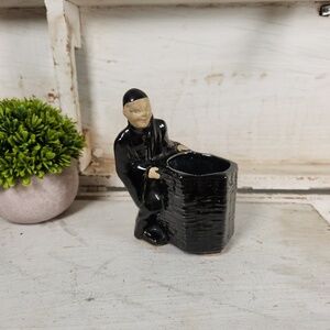 VTG 1950s McCoy Pottery Asain Man Planter / Vase in all Black- Mid Century Retro